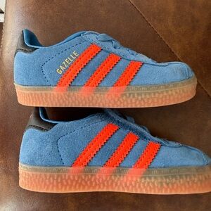 Toddler/baby Adidas Gazelle Blue with Bright Orange Stripes size 6